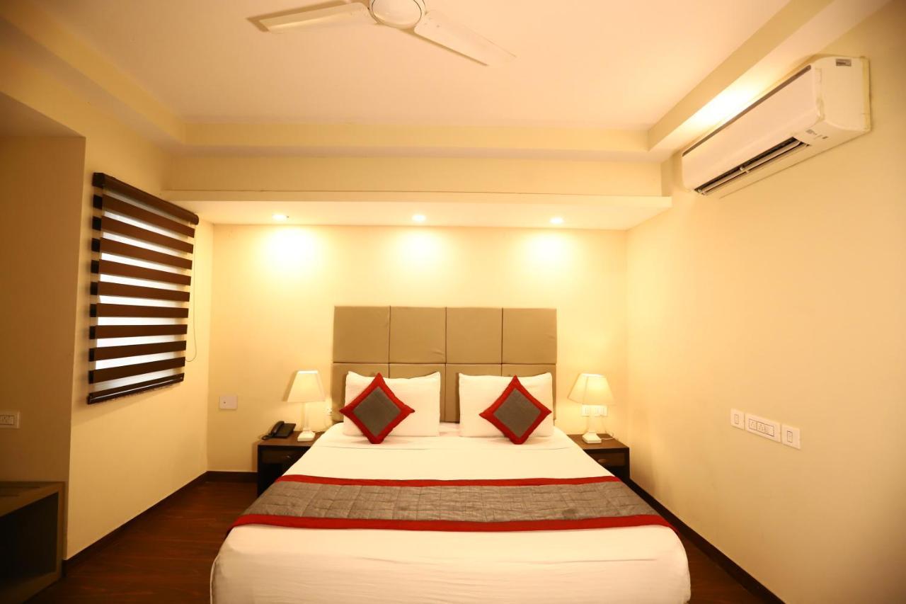 Hotel Azulo Inn Bhikaji Cama Place Delhi - Couple Friendly Local Ids Accepted New Delhi Exterior photo